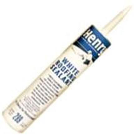 Henry He289004 Brush Grade Roof Sealant - White, 11oz