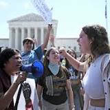 US Supreme Court ruling means abortion will be illegal in Texas in 30 days, but maybe sooner