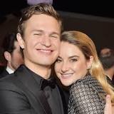 Ansel Elgort and Shailene Woodley Recreate Iconic 'Dirty Dancing' Lift in New Photo