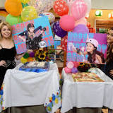 Jennette McCurdy wants 'Sam and Cat' ex-co-star Ariana Grande to read her memoir 'I'm Glad My Mom Died". Check ...