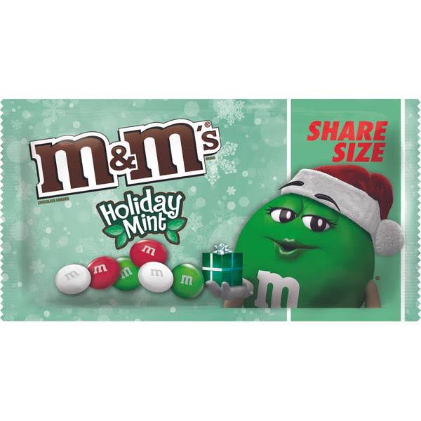 M & M Chocolate Candies, Holiday Mint, Share Size - 2.83 oz