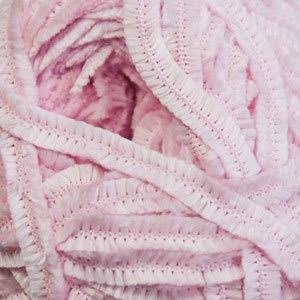Cascade Pluscious #16 Pink | Knitting & Crochet