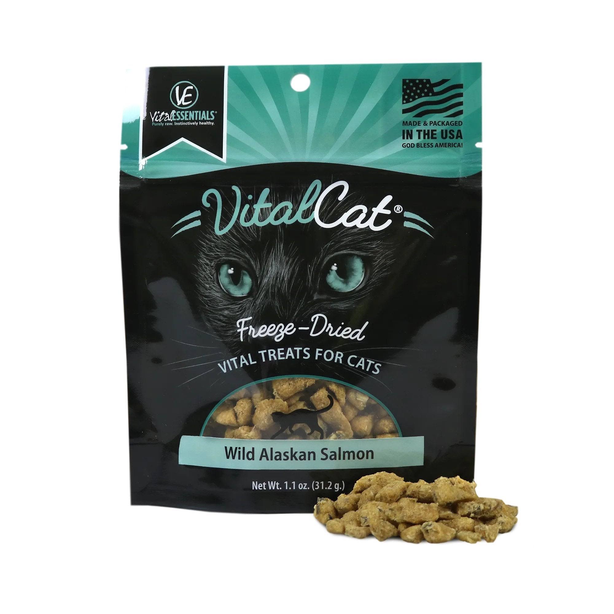 Vital Essentials Freeze Dried Cat Treats, Wild Alaskan Salmon 1.1 Oz