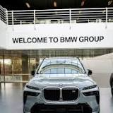 2023 BMW X7 Facelift goes for a photoshoot at BMW USA HQ