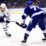 Leafs trail Lightning 2-1 after 2nd period of pivotal Game 7