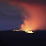 Sparks fly as volcano erupts in Hawaii