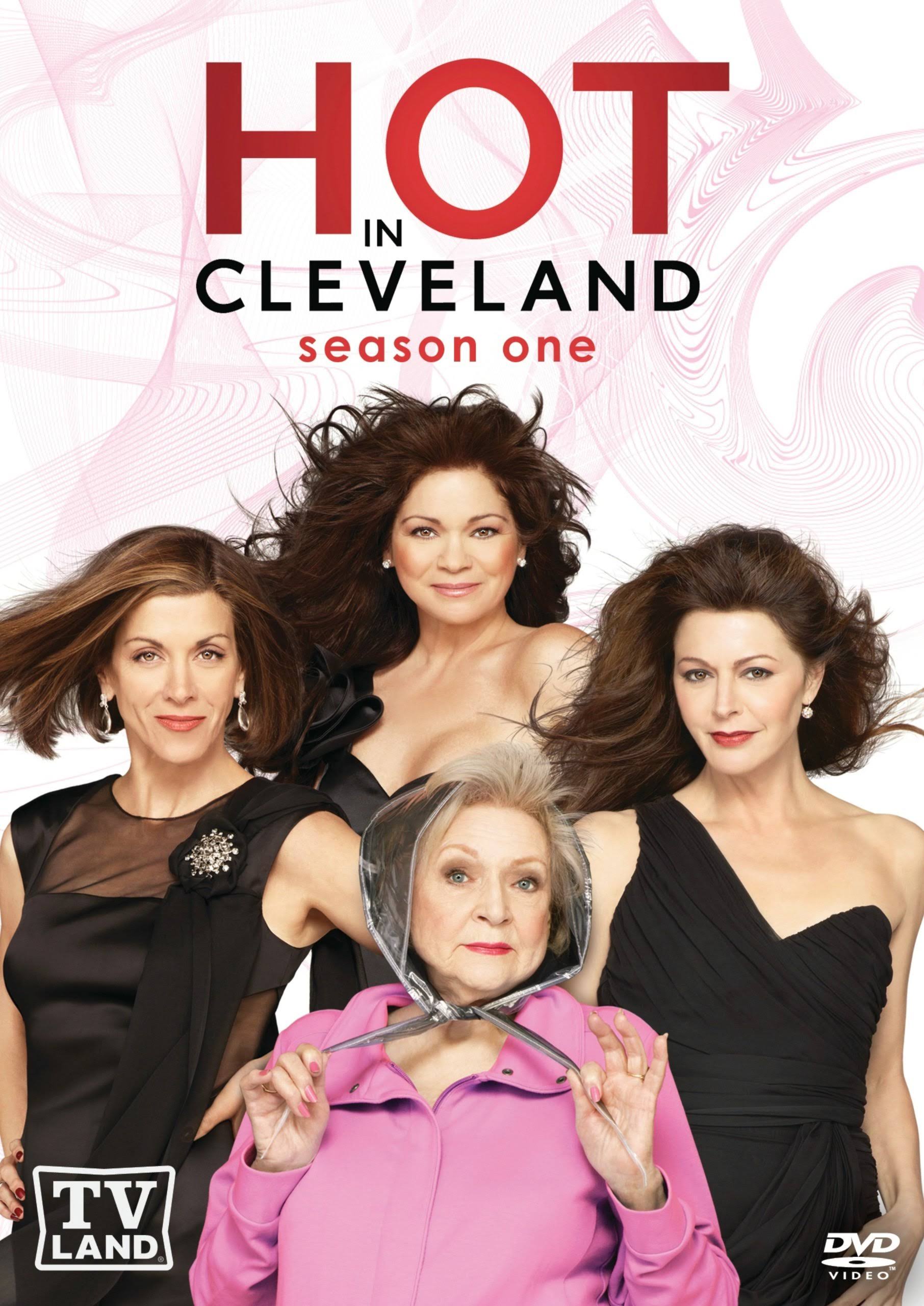 Hot In Cleveland: Season One DVD Set - 2 Discs