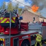 Une maison ravagée par les flammes à Sombreffe, pas de blessé