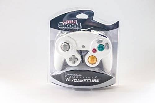 Old Skool GameCube & Wii Compatible Controller - White