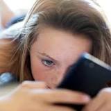 Excessive smartphone use is connected to an early start to puberty: Study