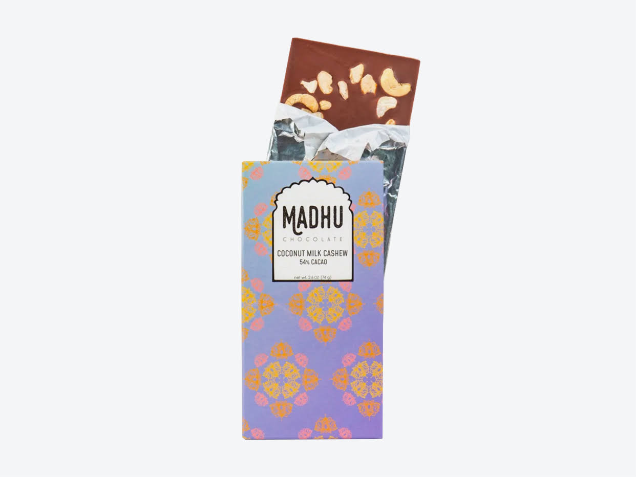 Madhu Chocolate: Coconut Milk Cashew - 54% Cacao