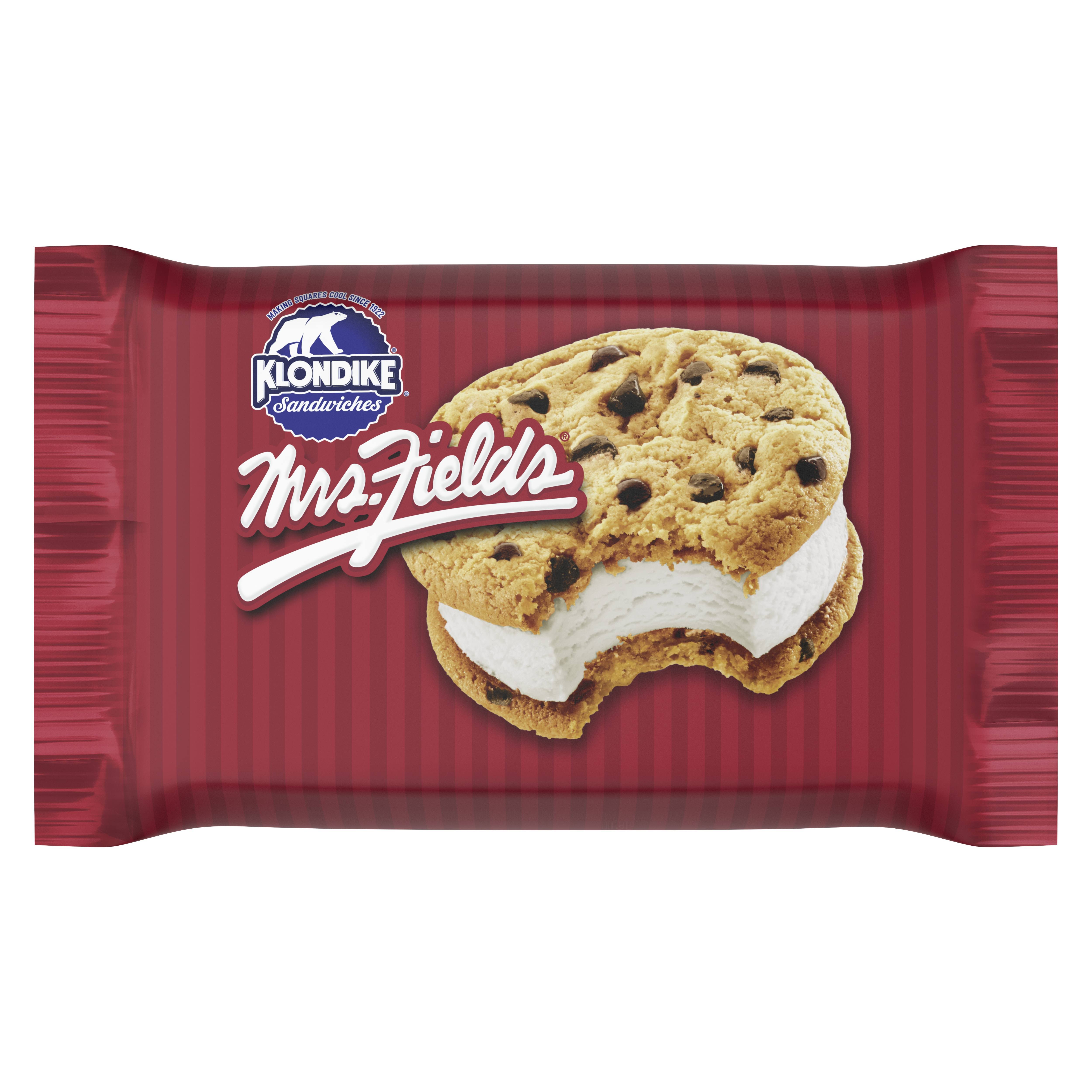Breyers Mrs. Fields Ice Cream Cookie Sandwich - 7oz