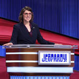 'Jeopardy!' host Mayim Bialik breaks silence on 'deeply insulting' comments from Ken Jennings' fans