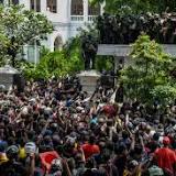 Sri Lanka: President Gotabaya Rajapaksa flees the country on military jet