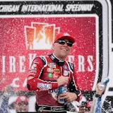 Kevin Harvick wins FireKeepers Casino 400 at Michigan, snaps 65-race drought
