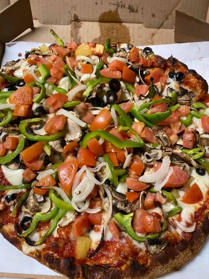 Avila's Pizza image