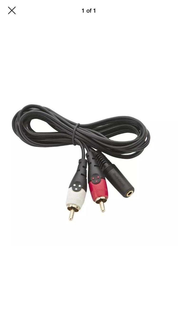 RadioShack 3-Foot 1/8-Inch Stereo Female-to-Dual Phono (RCA) Plug Y-Cable