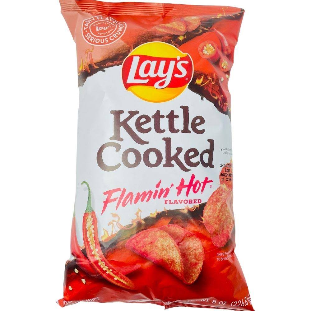 Lays Kettle Cooked Flamin Hot - 8oz