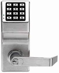 Keypad lock with key override