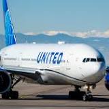 United Airlines volunteers to deliver baby formula from London