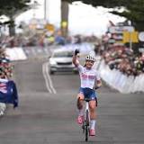 British cycling superstar Zoe Backstedt a world champion again in Wollongong