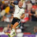Duitsland haalt het met ruime cijfers van Denemarken op EK vrouwenvoetbal