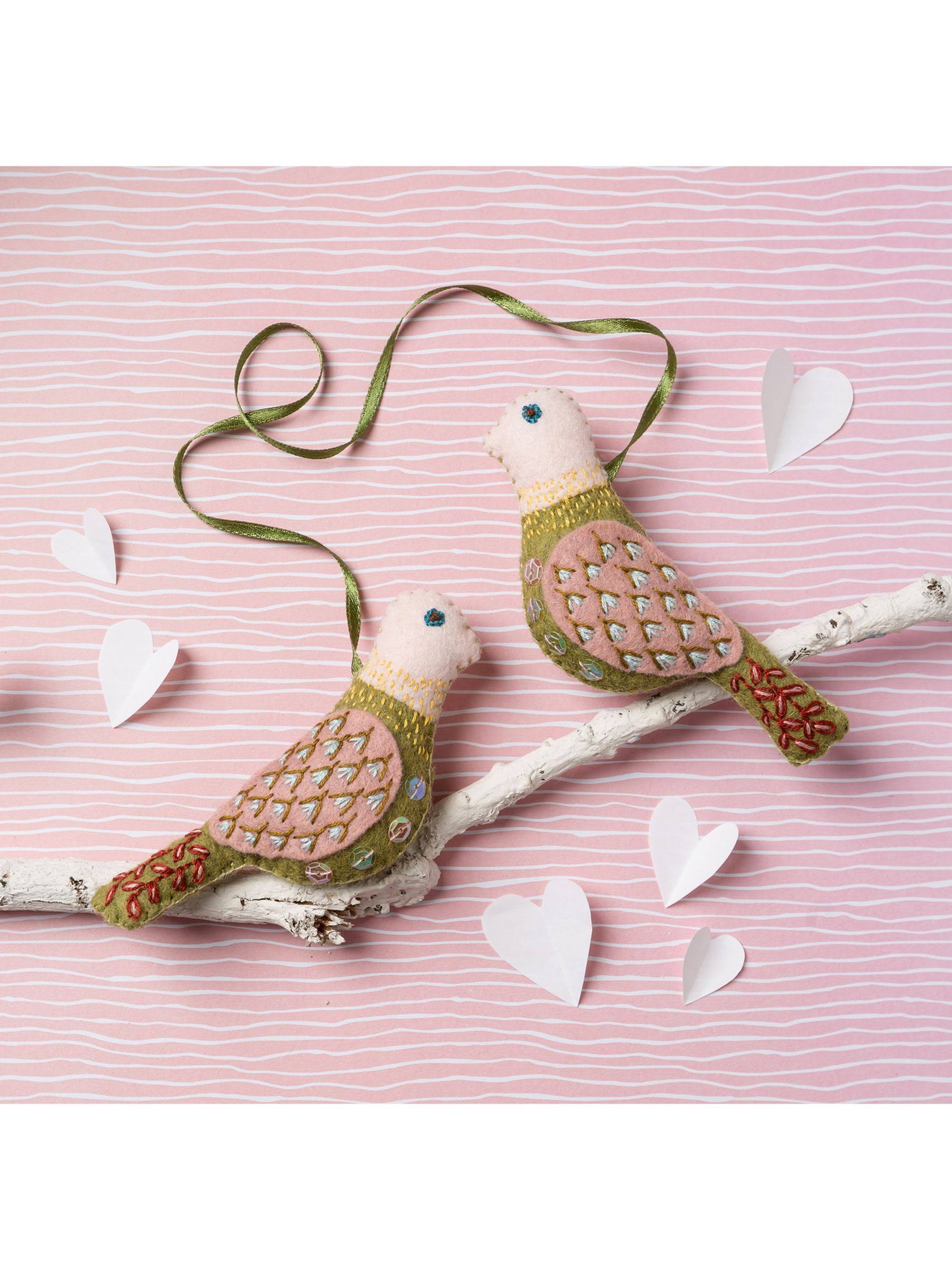 Corinne Lapierre Felt Embroidery Craft Kit - Felt Embroidered Love Birds