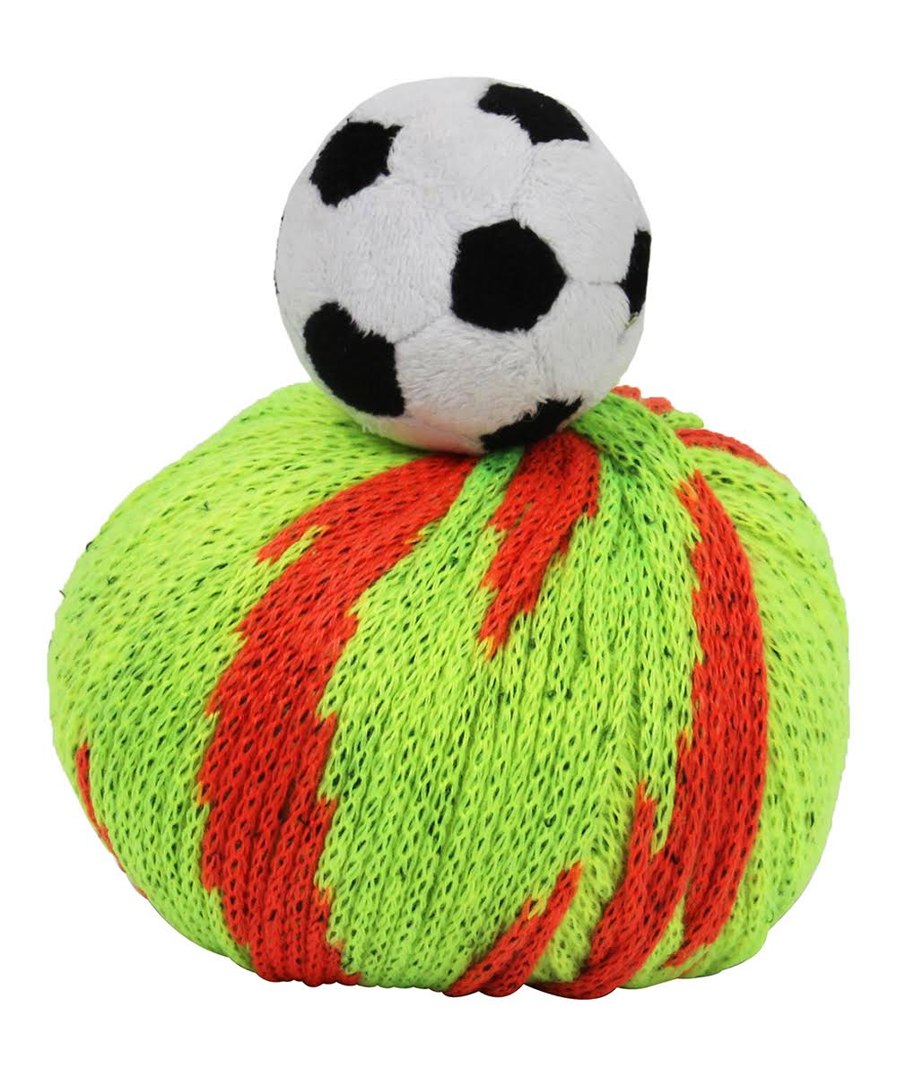 DMC Top This Soccer Ball Yarn Kit