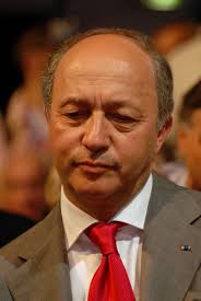 Laurent Fabius Royal %26 Zapatero%27s meeting in Toulouse for the 2007 French presidential election 0538 2007 04 19